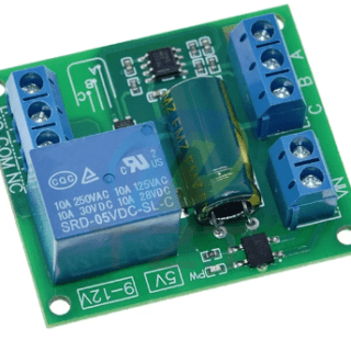 Controlador automático de nivel de agua NE555