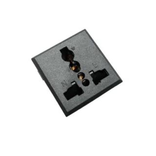 Adaptador - Toma eléctrica Universal - Chasis