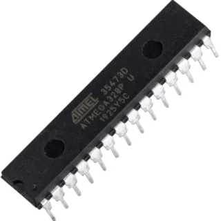 Microcontrolador ATMEGA328P-PU de 8 bits en encapsulado DIP-28 con 32 KB de memoria Flash.
